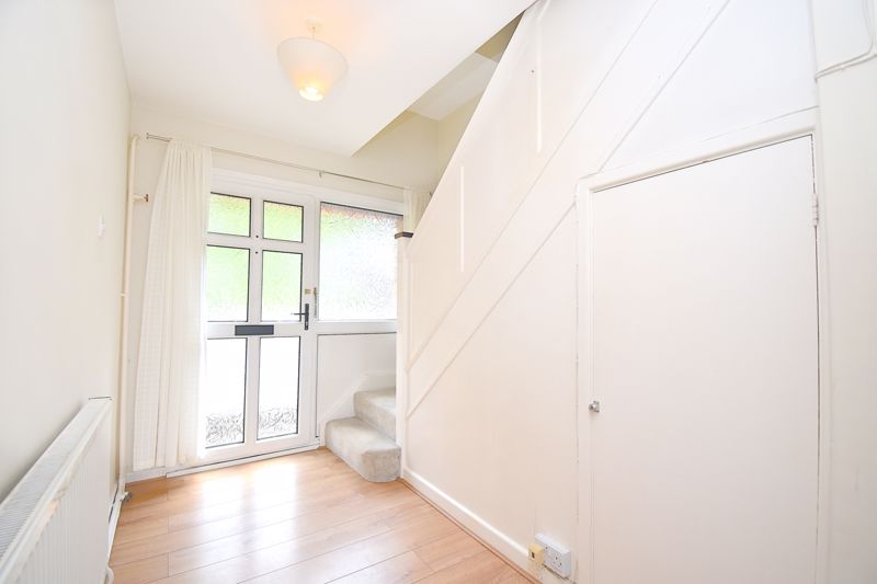 Entrance Hall- click for photo gallery